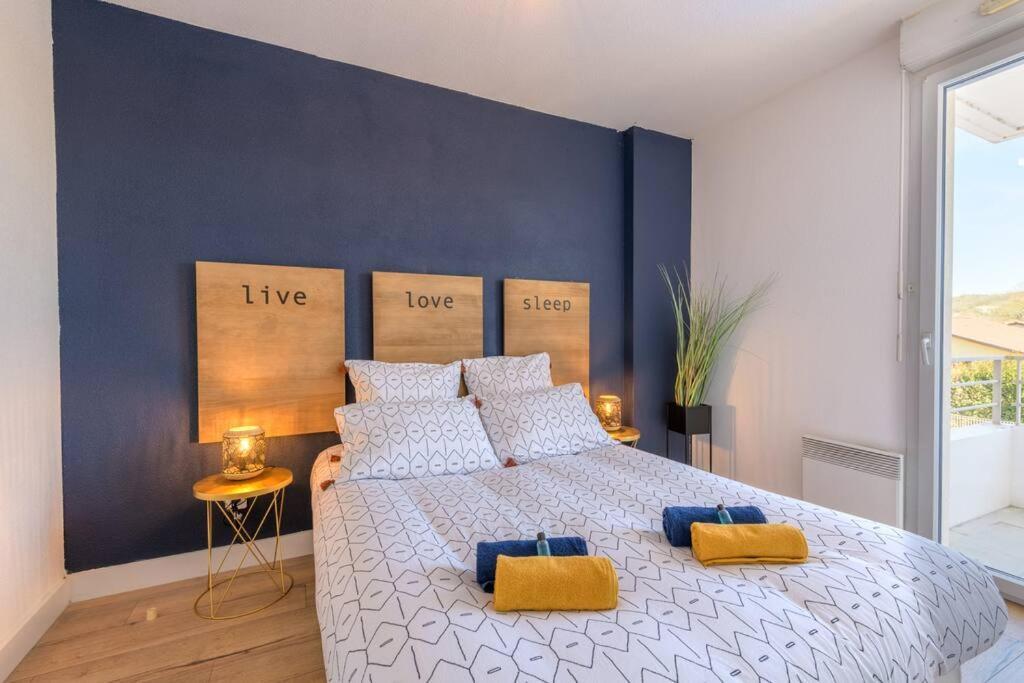 Apartment Le Bleu Nuit Piscine Parking Netflix Cafe *